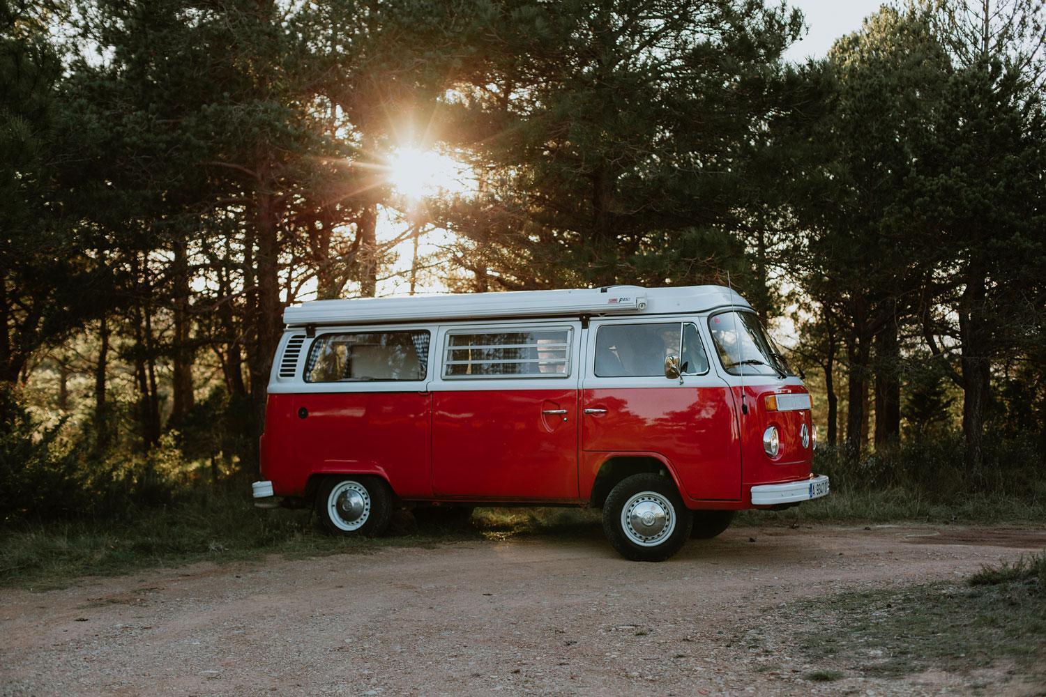 Retro Vw Kombi T2 Campervan L'Hospitalet de Llobregat Exterior photo